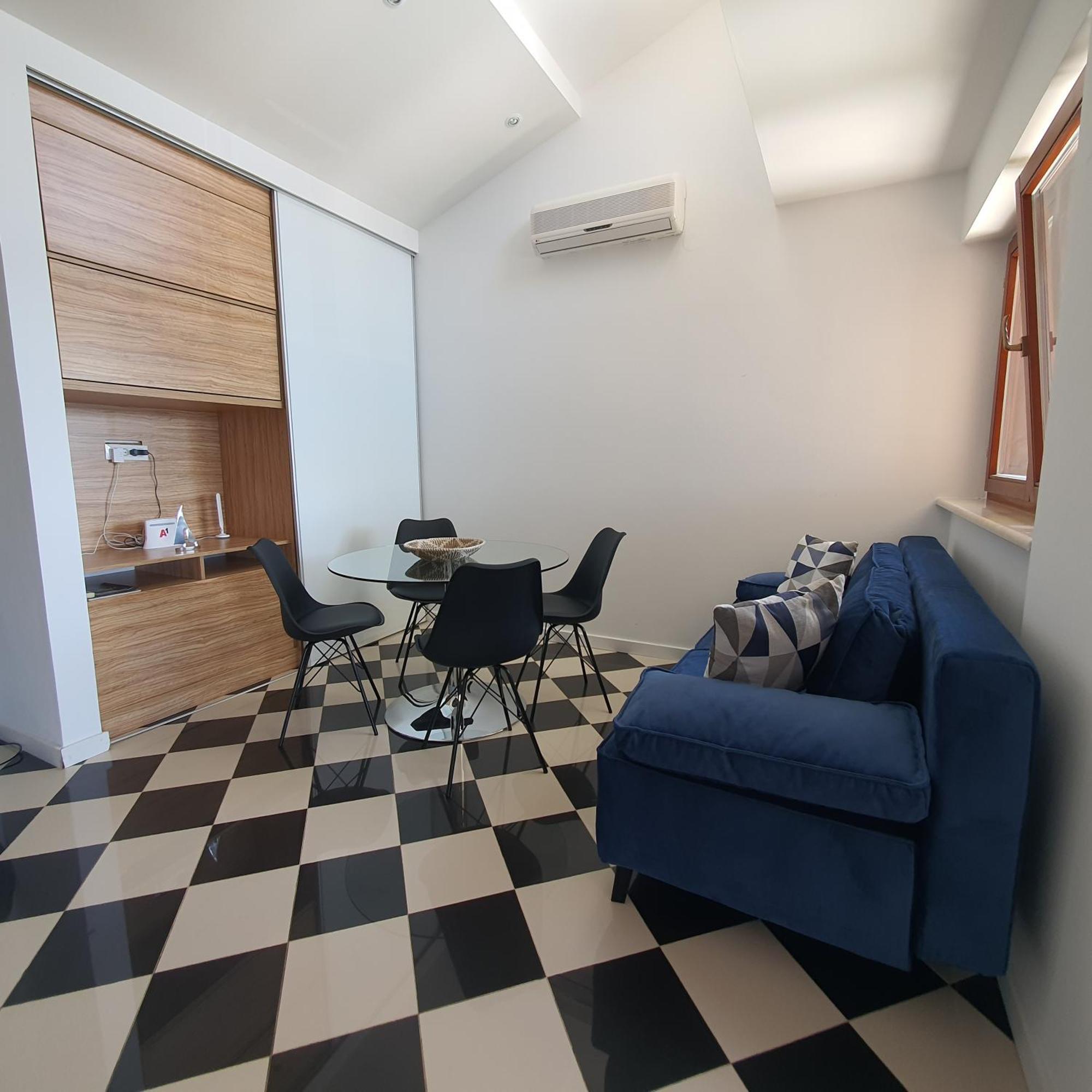 Apartments Villa Oliva Turanj Habitación foto